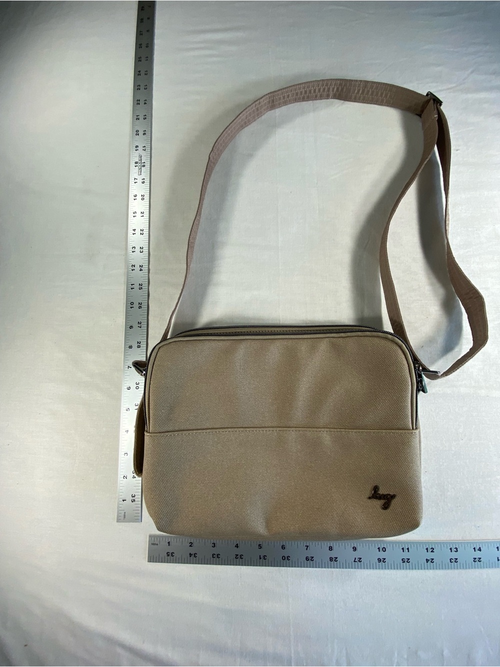Lug Delta Mini sand Color Tablet Coametic Travel Crossbody Bag Purse